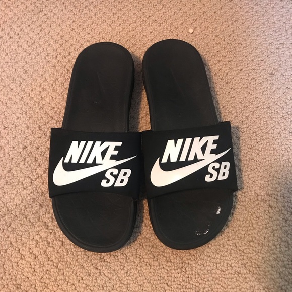 nike sb slides black